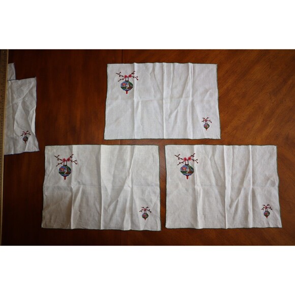 Vtg Cross Stitch Placemats Or Napkins Japanese Cherry Blossom Building 18x12" - Picture 8 of 16